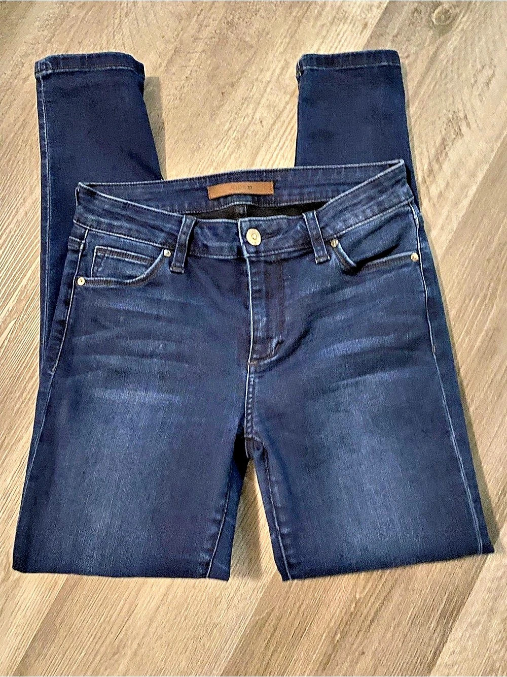 Joe's Women's Skinny Jeans in Blue size 27 great condition!